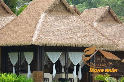 Đơn vị thi công lá cỏ tranh lợp nhà uy tín | Nhà Lá Miền Tây