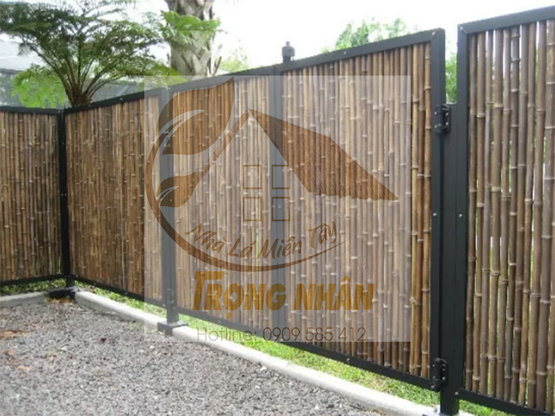 Cách làm hàng rào tre đơn giản