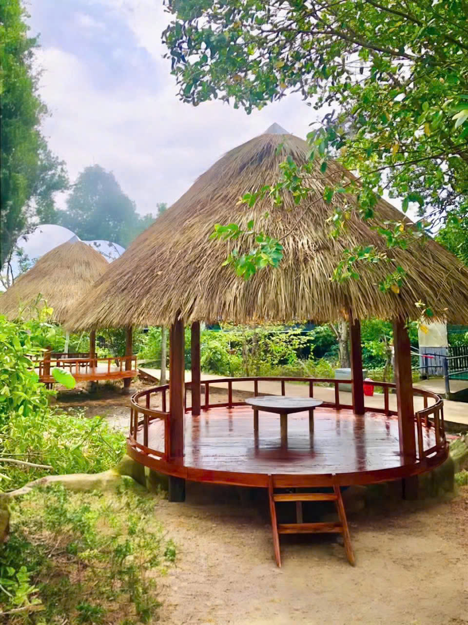 chi phí làm chòi lá